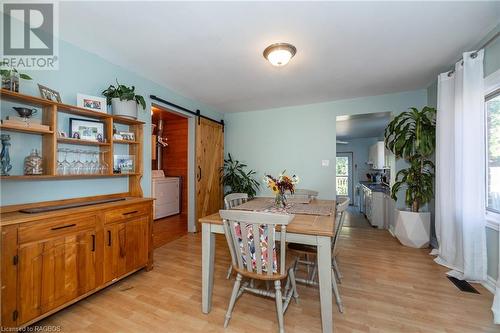 780 5Th Avenue E, Owen Sound, ON - Indoor Photo Showing Dining Room