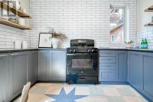 60 Spencer Avenue, Toronto, ON - Indoor Photo Showing Kitchen