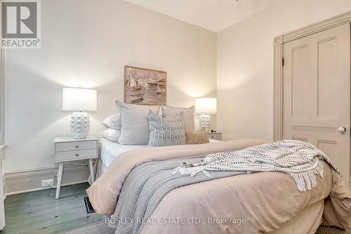 60 Spencer Avenue, Toronto, ON - Indoor Photo Showing Bedroom