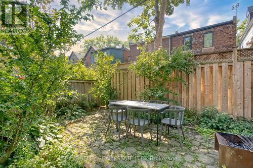 60 Spencer Avenue, Toronto, ON - Outdoor