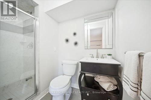 52 Harbourview Crescent, Toronto, ON - Indoor Photo Showing Bathroom