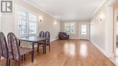 112 Troy Street, Mississauga, ON - Indoor Photo Showing Dining Room