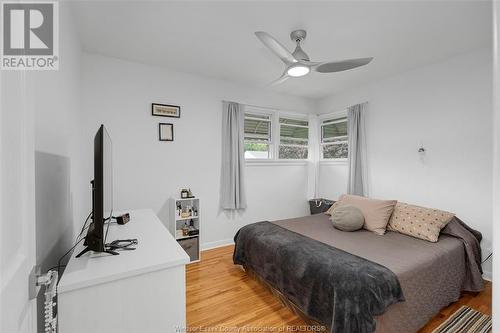 3245 Woodland, Windsor, ON - Indoor Photo Showing Bedroom