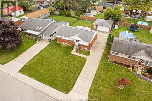 3245 Woodland, Windsor, ON - Outdoor