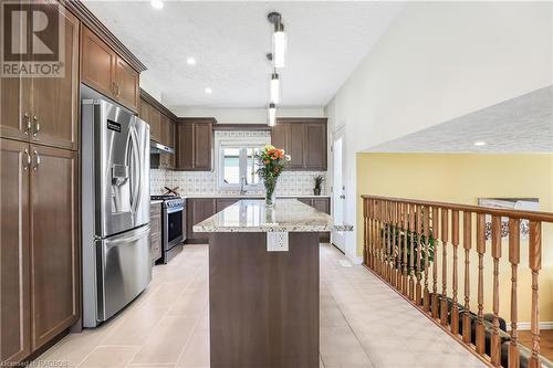 439 Ridge St Street, Port Elgin, ON - Indoor Photo Showing Kitchen With Upgraded Kitchen