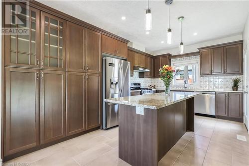 439 Ridge St Street, Port Elgin, ON - Indoor Photo Showing Kitchen With Upgraded Kitchen