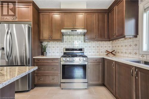 439 Ridge St Street, Port Elgin, ON - Indoor Photo Showing Kitchen