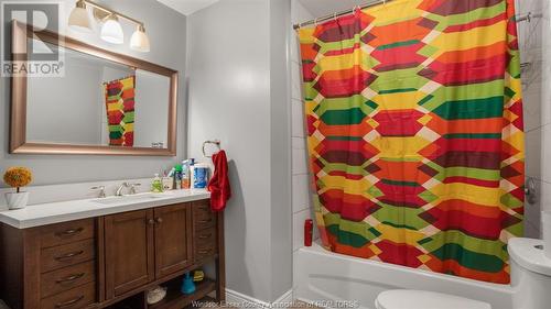 1501 Elsmere Avenue Unit# 1, Windsor, ON - Indoor Photo Showing Bathroom