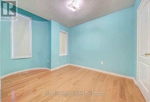 19 Penbridge Circle, Brampton, ON - Indoor Photo Showing Other Room