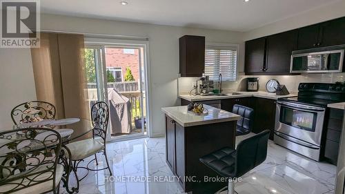 4861 Verdi Street, Burlington, ON - Indoor Photo Showing Kitchen