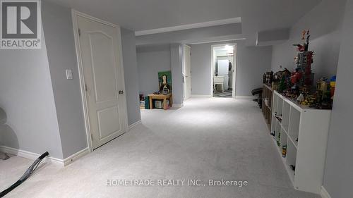 4861 Verdi Street, Burlington, ON - Indoor Photo Showing Bedroom