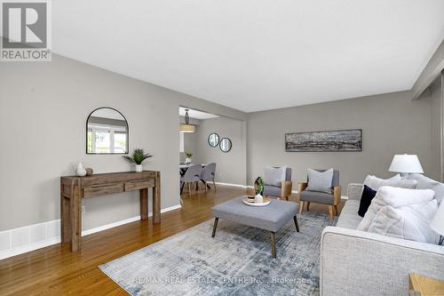 27 Millwood Road, Erin, ON - Indoor Photo Showing Living Room