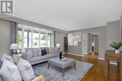 27 Millwood Road, Erin, ON - Indoor Photo Showing Living Room