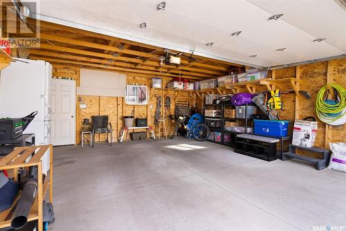 4454 Albulet Drive, Regina, SK - Indoor Photo Showing Garage