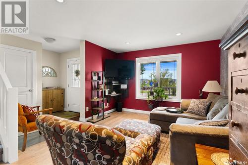 4454 Albulet Drive, Regina, SK - Indoor Photo Showing Living Room