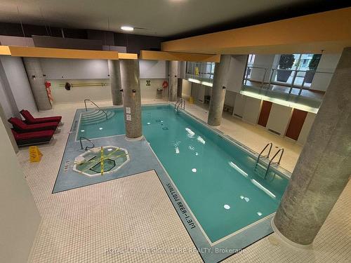 206-111 Elizabeth St, Toronto, ON - Indoor Photo Showing Other Room With In Ground Pool