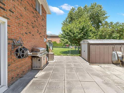 365 Parkwood Ave, Bradford West Gwillimbury, ON - Outdoor