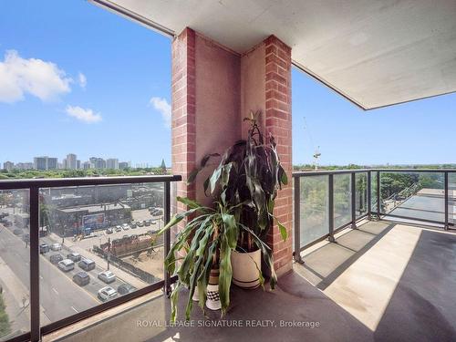 842-60 Heintzman St, Toronto, ON - Outdoor With View With Exterior