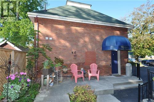 Patio for carriage house - 1000 1St Avenue W, Owen Sound, ON - Outdoor