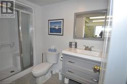 Carriage House Main Floor Bath - 