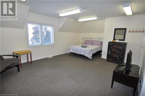 Second floor studio - 1000 1St Avenue W, Owen Sound, ON - Indoor Photo Showing Bedroom