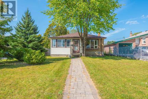 892 Elmdale Crescent, Peterborough (Northcrest), ON - Outdoor