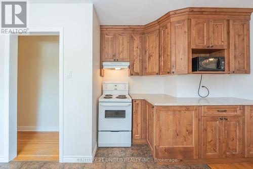 892 Elmdale Crescent, Peterborough (Northcrest), ON - Indoor Photo Showing Kitchen