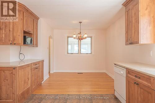 892 Elmdale Crescent, Peterborough (Northcrest), ON - Indoor Photo Showing Kitchen