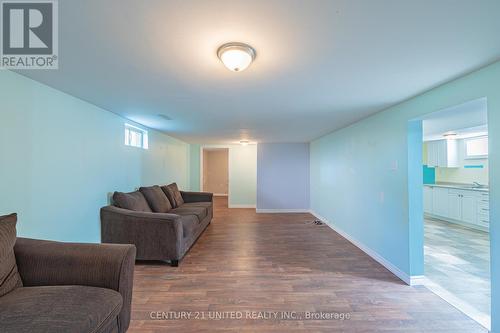 892 Elmdale Crescent, Peterborough (Northcrest), ON - Indoor