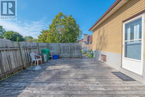 892 Elmdale Crescent, Peterborough (Northcrest), ON - Outdoor With Exterior