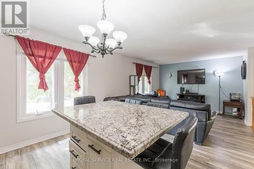 540 Barnes Crescent, Peterborough (Otonabee), ON - Indoor Photo Showing Dining Room