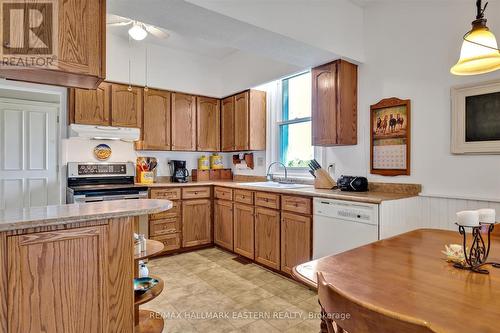 362 Concession Road 11 W, Trent Hills (Hastings), ON - Indoor Photo Showing Kitchen