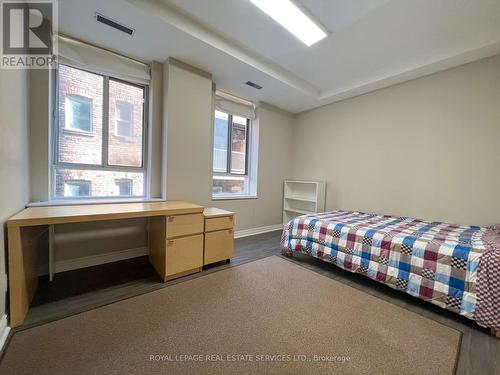 #302 - 135 Maitland Street, Toronto, ON - Indoor Photo Showing Bedroom