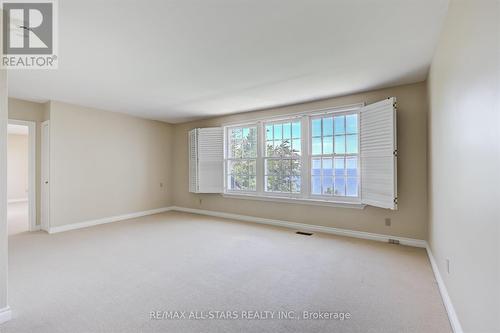 5 Hill Crescent, Toronto, ON - Indoor Photo Showing Other Room