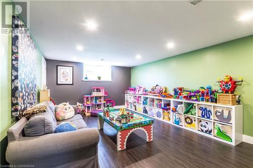 Large play room in basement - 1026 St Matthews Avenue, Burlington, ON - Indoor