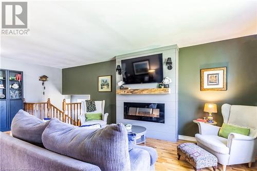 1026 St Matthews Avenue, Burlington, ON - Indoor Photo Showing Living Room With Fireplace