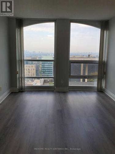 #4211 - 763 Bay Street, Toronto, ON - Indoor Photo Showing Other Room