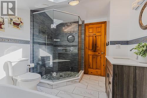 1258 Sodom Road, Hamilton, ON - Indoor Photo Showing Bathroom