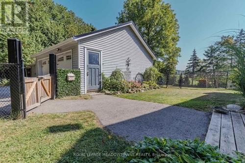 1258 Sodom Road, Hamilton, ON - Outdoor