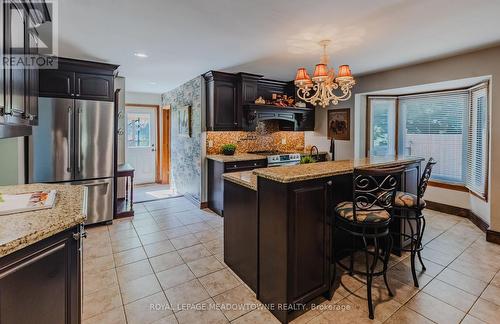 1258 Sodom Road, Hamilton, ON - Indoor Photo Showing Kitchen