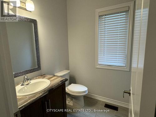 94 Mccabe Avenue, Welland, ON - Indoor Photo Showing Bathroom