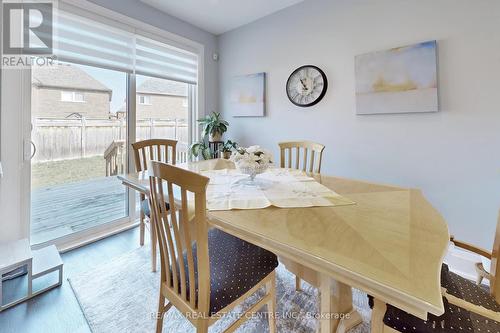 92 Holt Drive, New Tecumseth, ON - Indoor Photo Showing Dining Room