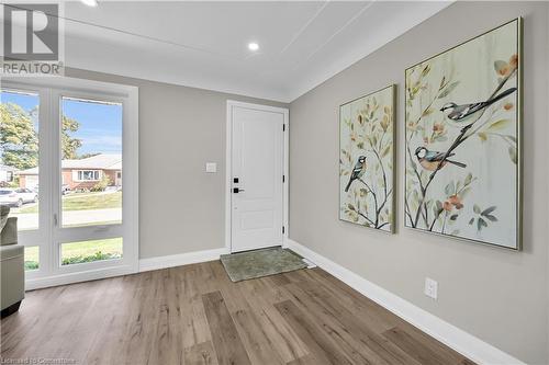 4 James Avenue, Stoney Creek, ON - Indoor Photo Showing Other Room