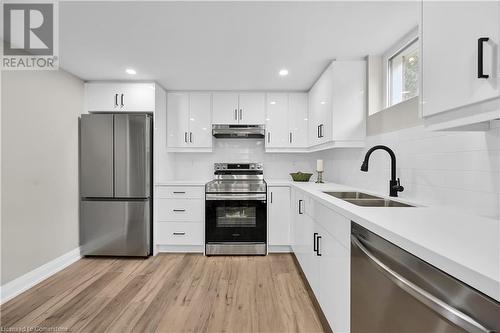 4 James Avenue, Stoney Creek, ON - Indoor Photo Showing Kitchen With Double Sink With Upgraded Kitchen