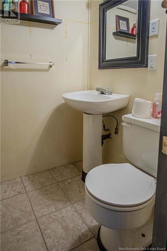 369 Cushing Street, Saint John, NB - Indoor Photo Showing Bathroom