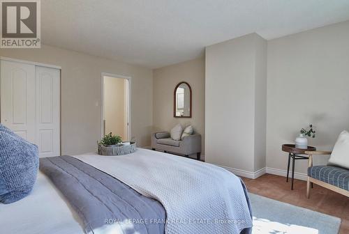 10 - 110 Mary Street W, Whitby (Downtown Whitby), ON - Indoor Photo Showing Bedroom