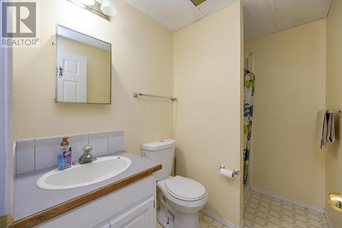 2998 Berwick Drive, Prince George, BC - Indoor Photo Showing Bathroom