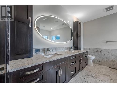 174 Vintage Boulevard, Okanagan Falls, BC - Indoor Photo Showing Bathroom