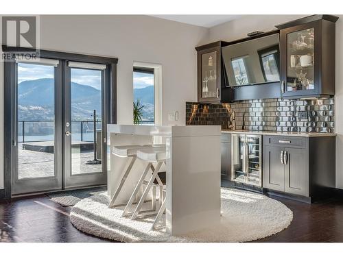 174 Vintage Boulevard, Okanagan Falls, BC - Indoor Photo Showing Dining Room