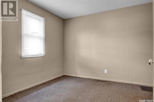 360 Smith Street, Regina, SK - Indoor Photo Showing Other Room